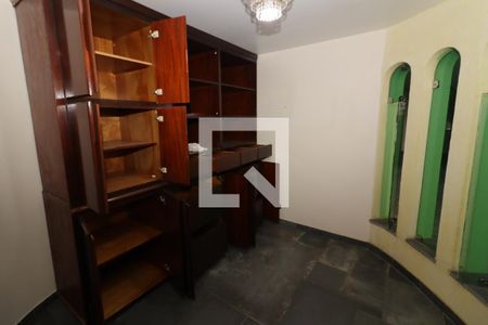 Sala de casa à venda com 3 quartos, 300m² em Vila Yara, Osasco