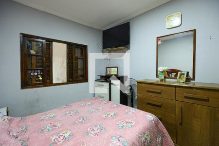 Quarto de casa para alugar com 2 quartos, 80m² em Vila Indiana, Taboão da Serra