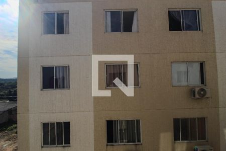Vista da sala de apartamento para alugar com 2 quartos, 50m² em Restinga, Porto Alegre