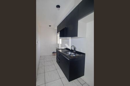 Cozinha/Área de serviço de apartamento para alugar com 2 quartos, 50m² em Restinga, Porto Alegre