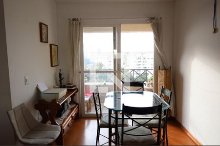 Apartamento à venda com 2 quartos, 63m² em Vila Isa, São Paulo