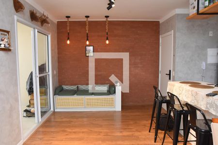 Sala de apartamento à venda com 2 quartos, 72m² em Cidade Luíza, Jundiaí