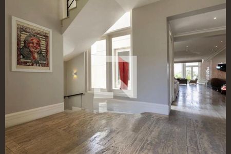 Foto 05 de casa à venda com 5 quartos, 738m² em Jardim Everest, São Paulo