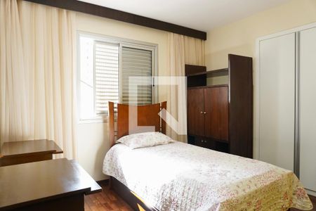 Quarto 1 de apartamento para alugar com 2 quartos, 85m² em Anchieta, Belo Horizonte