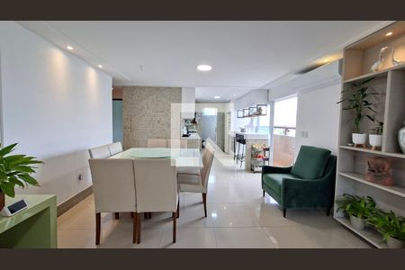 Sala  de casa para alugar com 4 quartos, 140m² em Brotas, Salvador