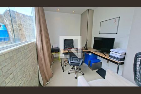 Escritório  de casa para alugar com 4 quartos, 140m² em Brotas, Salvador