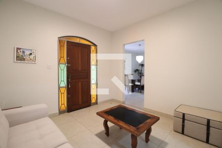 Sala de casa para alugar com 3 quartos, 312m² em Brasil, Uberlândia