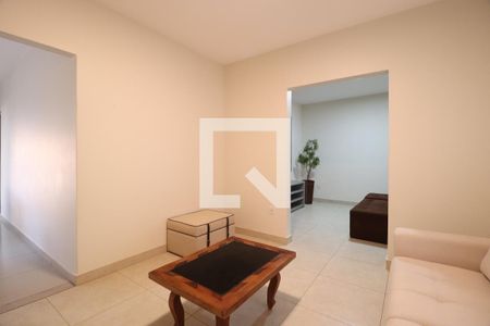 Sala de casa para alugar com 3 quartos, 312m² em Brasil, Uberlândia