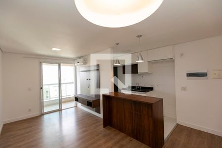SALA DOIS AMBIENTES de apartamento para alugar com 2 quartos, 62m² em Centro, Campinas