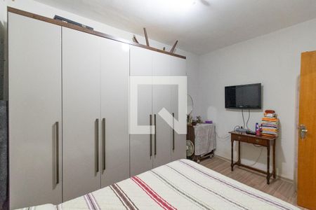 Quarto da Casa 1 de casa à venda com 5 quartos, 180m² em Conjunto Residencial Jardim Canaa, São Paulo