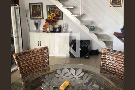 Apartamento para alugar com 3 quartos, 134m² em Braga, Cabo Frio