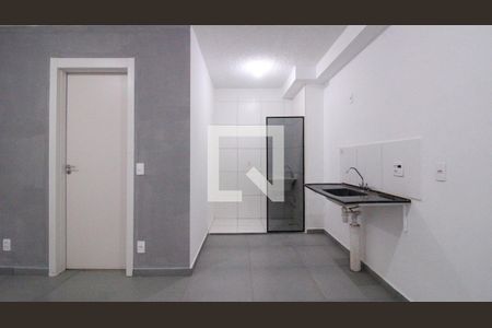 Apartamento à venda com 2 quartos, 42m² em Cidade São Mateus, São Paulo