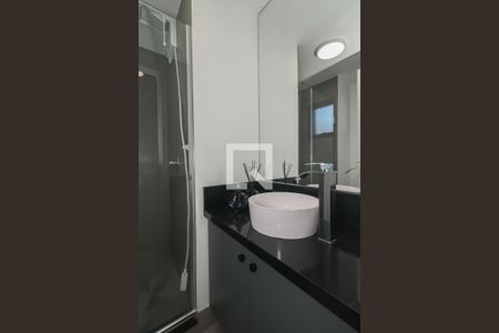 Banheiro da Suíte de apartamento para alugar com 1 quarto, 40m² em Bela Vista, Porto Alegre