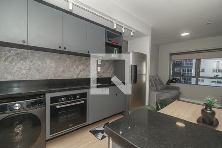 Sala / Cozinha de apartamento para alugar com 1 quarto, 40m² em Bela Vista, Porto Alegre