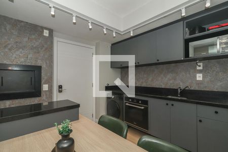Sala / Cozinha de apartamento para alugar com 1 quarto, 40m² em Bela Vista, Porto Alegre