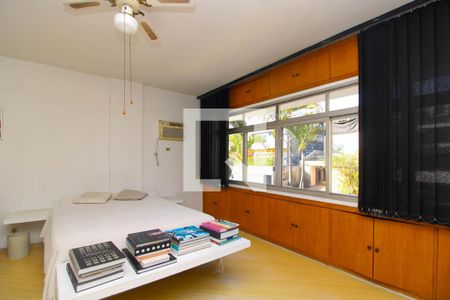 Suíte  de casa para alugar com 4 quartos, 375m² em Morumbi, São Paulo