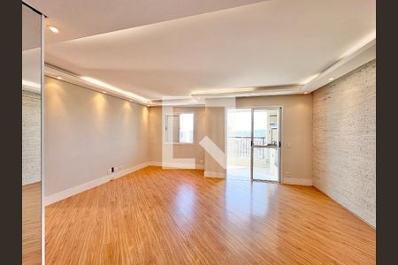 Sala de apartamento para alugar com 2 quartos, 80m² em Moinho Velho, São Paulo