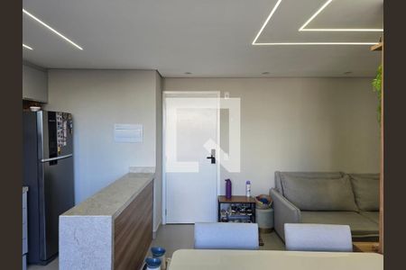 Sala  de apartamento à venda com 2 quartos, 43m² em Vila Rosalia, Guarulhos