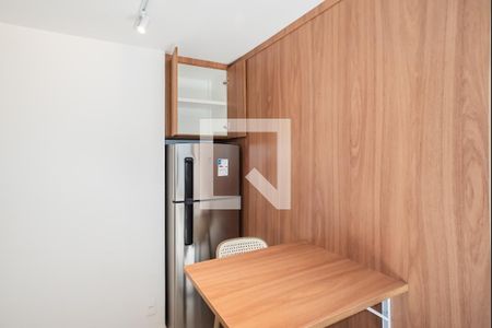 Sala/Cozinha de kitnet/studio à venda com 1 quarto, 38m² em Vila Clementino, São Paulo
