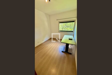 Quarto de casa à venda com 6 quartos, 185m² em Campo Belo, São Paulo