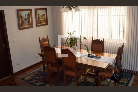 Casa à venda com 3 quartos, 189m² em Jardim Ernestina, São Paulo