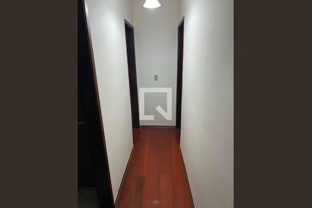 Corredor de casa para alugar com 3 quartos, 120m² em Cursino, São Paulo