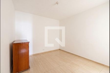 Quarto de casa à venda com 4 quartos, 120m² em Jardim Santa Adelia, São Paulo