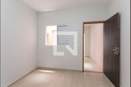 Quarto de casa à venda com 4 quartos, 120m² em Jardim Santa Adelia, São Paulo