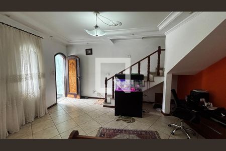 Sala de casa à venda com 4 quartos, 233m² em Utinga, Santo André
