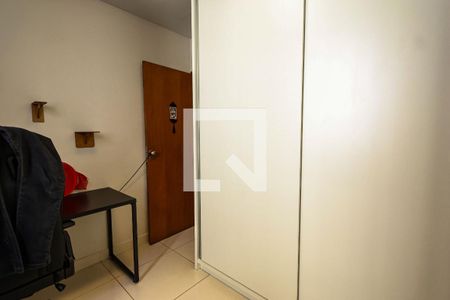 Quarto 1 de apartamento à venda com 4 quartos, 133m² em Buritis, Belo Horizonte
