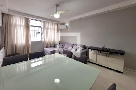 Sala de apartamento à venda com 3 quartos, 111m² em Icaraí, Niterói