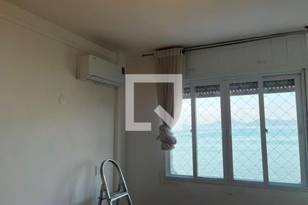 Quarto 1 de apartamento para alugar com 3 quartos, 150m² em Ponta da Praia, Santos