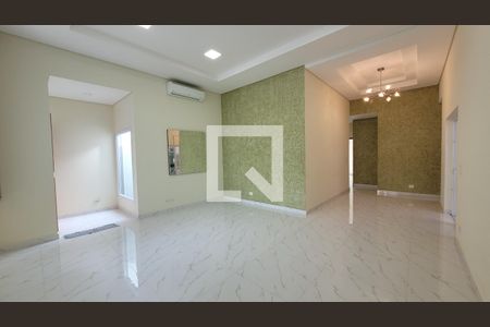 Sala de casa de condomínio para alugar com 3 quartos, 270m² em Cidade Parquelandia, Itaquaquecetuba