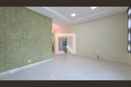 Sala de casa de condomínio para alugar com 3 quartos, 270m² em Cidade Parquelandia, Itaquaquecetuba