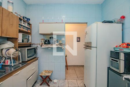 Cozinha de apartamento à venda com 2 quartos, 67m² em São João, Porto Alegre