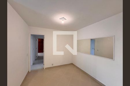 Sala de apartamento para alugar com 3 quartos, 116m² em Barra da Tijuca, Rio de Janeiro