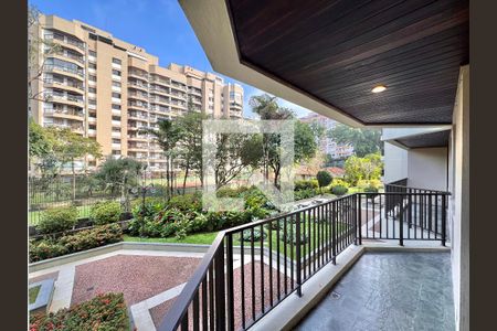 Varanda de apartamento para alugar com 3 quartos, 116m² em Barra da Tijuca, Rio de Janeiro