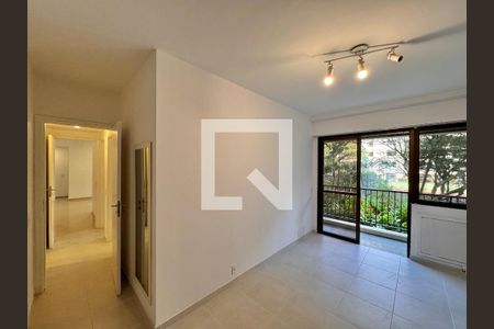 Suíte de apartamento para alugar com 3 quartos, 116m² em Barra da Tijuca, Rio de Janeiro