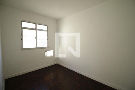 Quarto 1 de apartamento para alugar com 2 quartos, 55m² em Pechincha, Rio de Janeiro