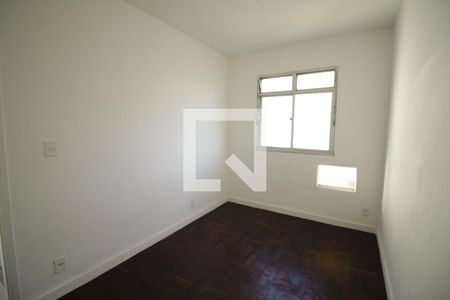 Quarto 1 de apartamento para alugar com 2 quartos, 55m² em Pechincha, Rio de Janeiro
