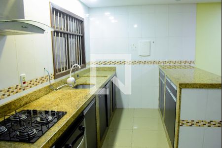 Casa para alugar com 2 quartos, 59m² em Jardim Betânia, Cachoeirinha