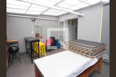 Casa à venda com 3 quartos, 250m² em Jardim Monte Kemel, São Paulo