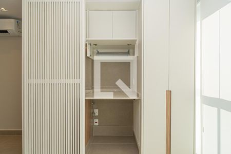 Varanda da Sala de apartamento para alugar com 1 quarto, 36m² em Santo Amaro, São Paulo