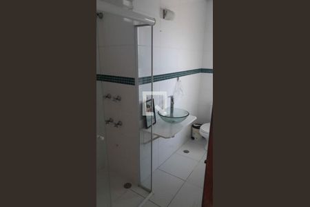 Casa à venda com 3 quartos, 208m² em Jardim São Paulo, São Paulo