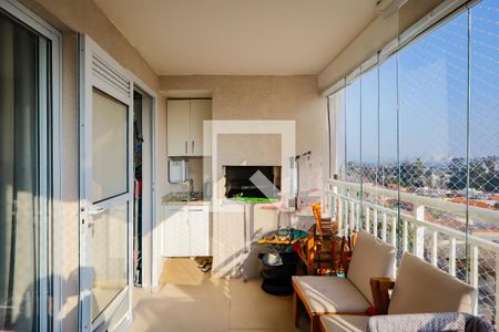 Varanda de apartamento para alugar com 3 quartos, 81m² em Vila Isa, São Paulo