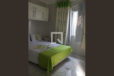 Casa à venda com 3 quartos, 353m² em Parque das Nações, Santo André