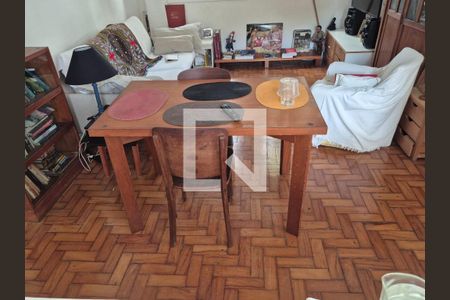 Sala de apartamento à venda com 2 quartos, 68m² em Cosme Velho, Rio de Janeiro