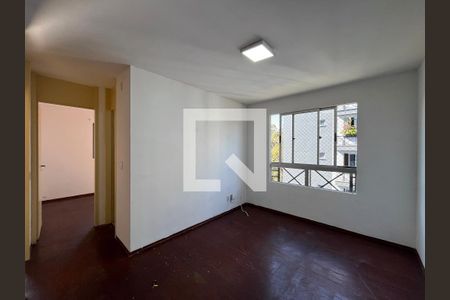Sala de apartamento para alugar com 2 quartos, 64m² em Parque Bristol, São Paulo