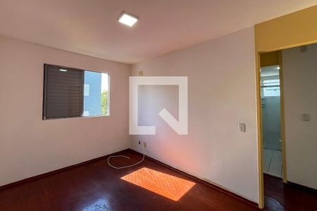 Quarto 1 de apartamento para alugar com 2 quartos, 64m² em Parque Bristol, São Paulo