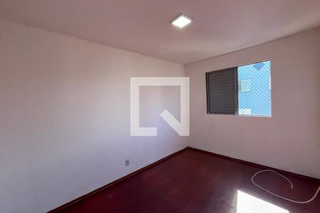 Quarto 1 de apartamento para alugar com 2 quartos, 64m² em Parque Bristol, São Paulo